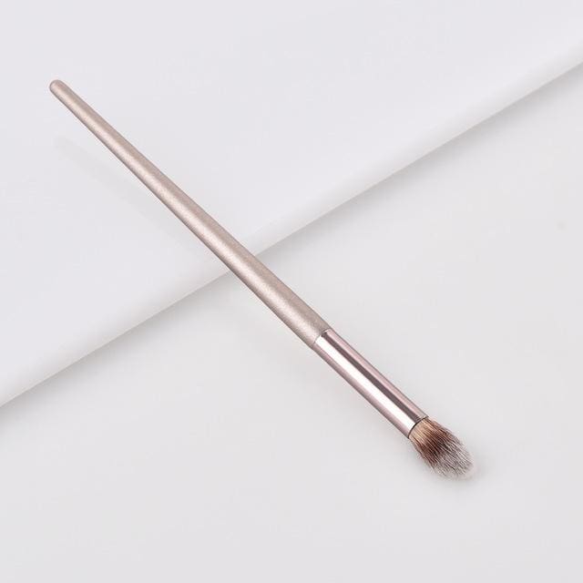 Luxury Champagne Makeup Brushes - Mounteen.com